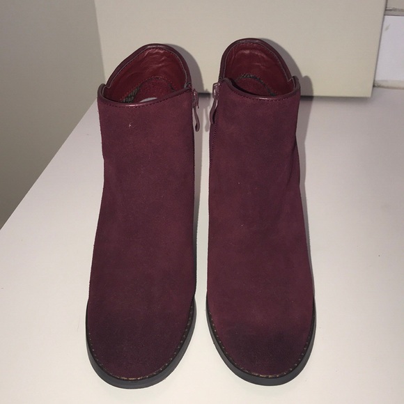 Volatile maroon suede wedge bootie - Picture 3 of 7
